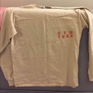 Saint Pablo Tour merch (Gildon)