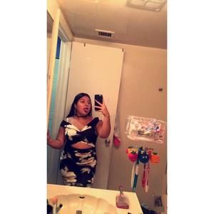 Meet your Posher, Zayra