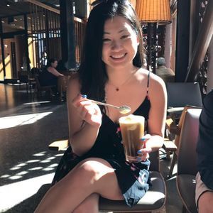 Meet your Posher, Anna