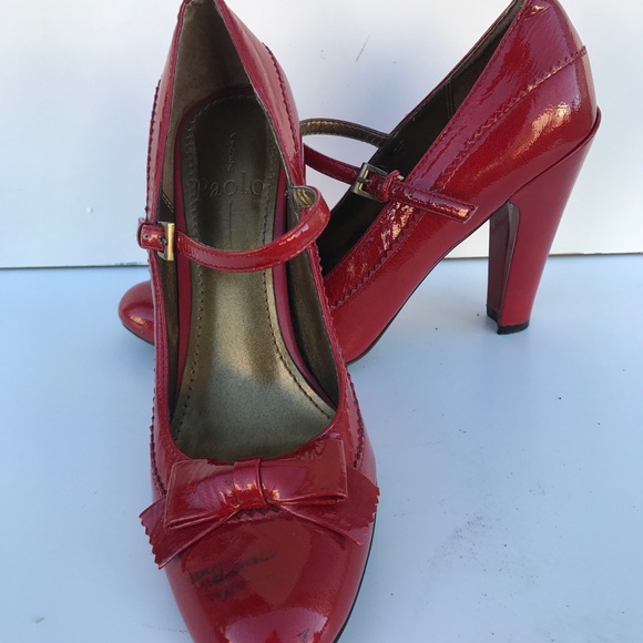 Linea Paola red pumps with strap! Size 7.5 - Picture 4 of 5