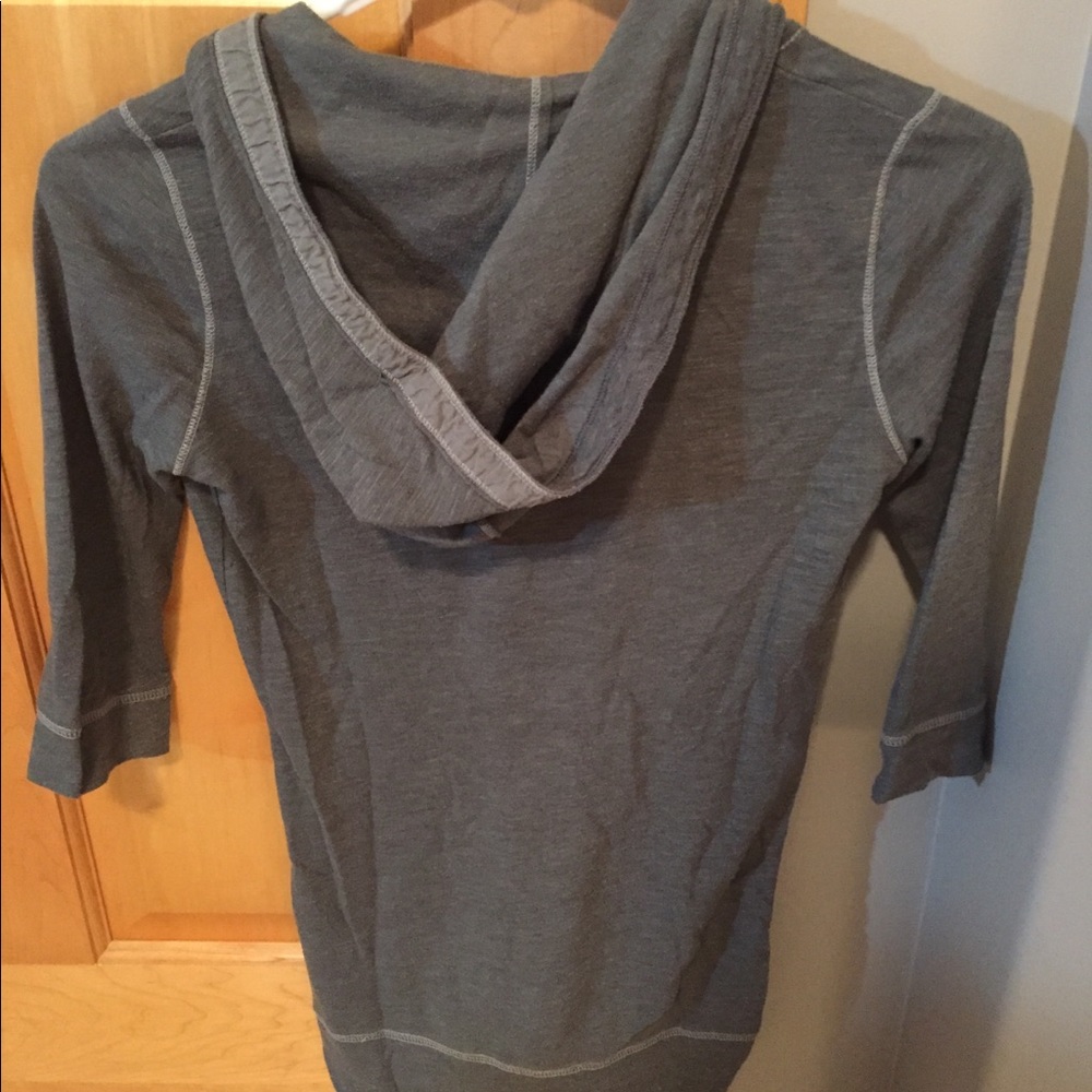 Long Sleeve V Neck