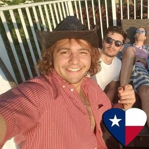 Meet your Posher, Arthur