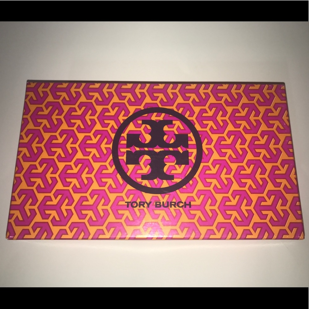 Tory Burch Box 10.5