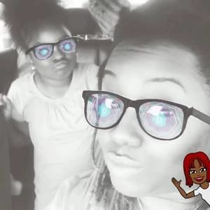 Meet your Posher, Kellie