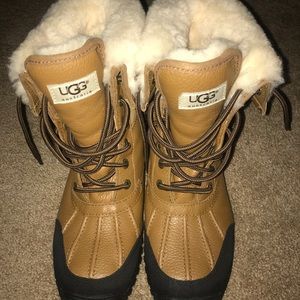 Ugg winter boots