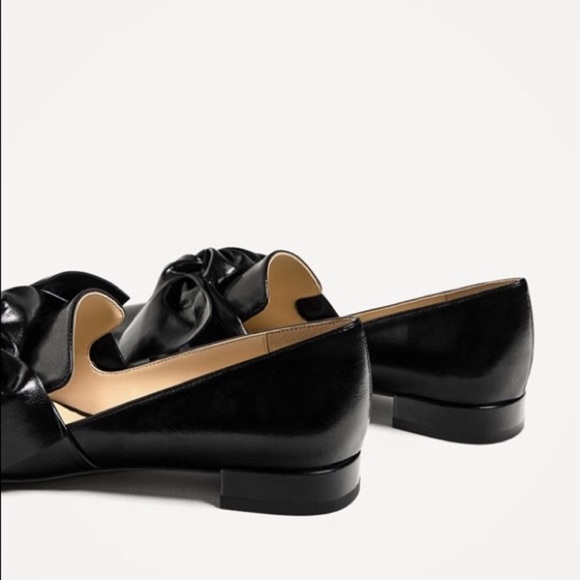 Zara black flats with bow - Picture 3 of 5