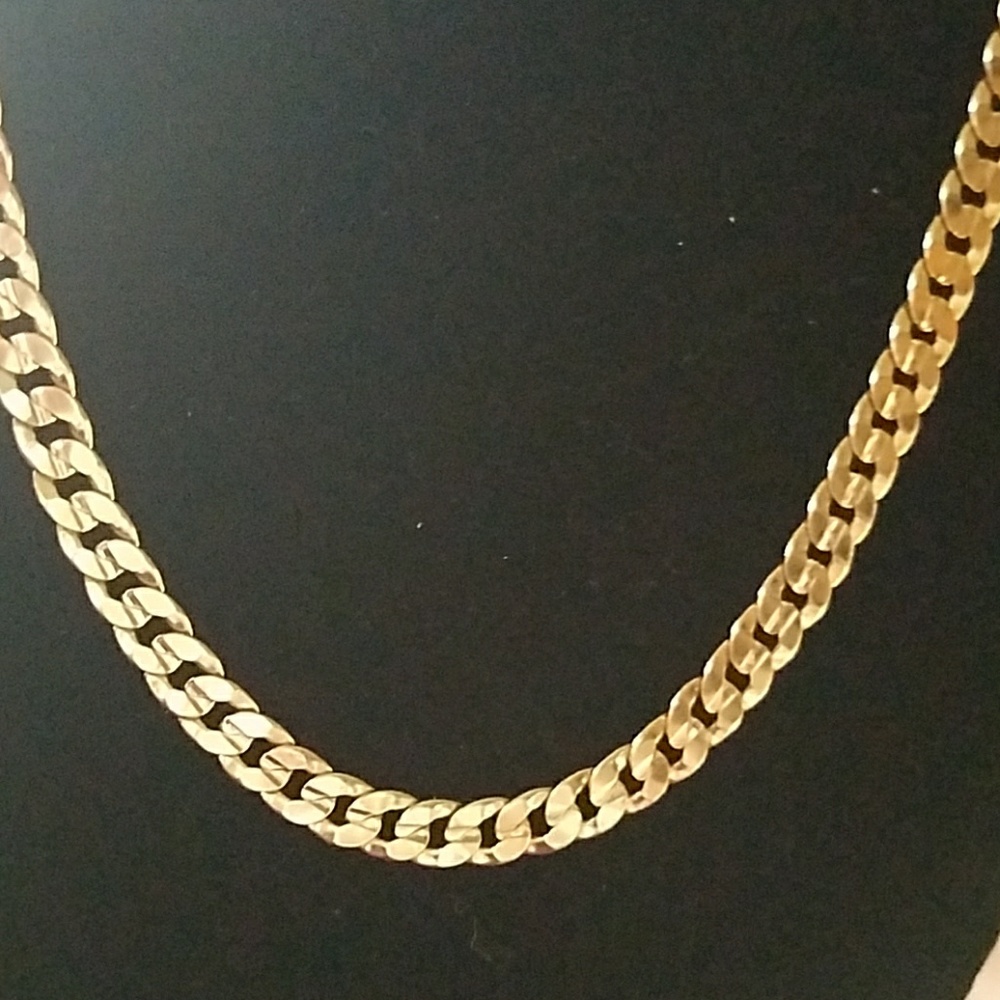 NWOT Gold plated chain