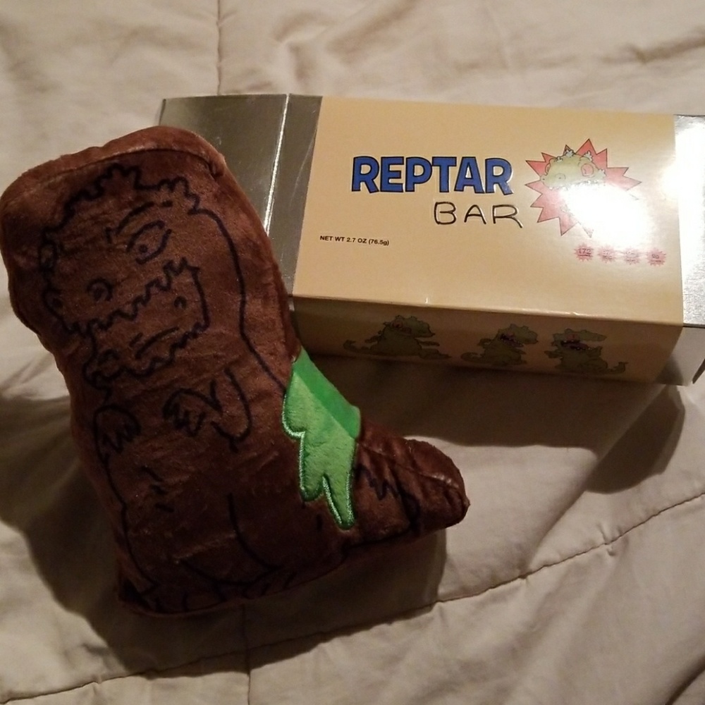 Plush Reptar Bar