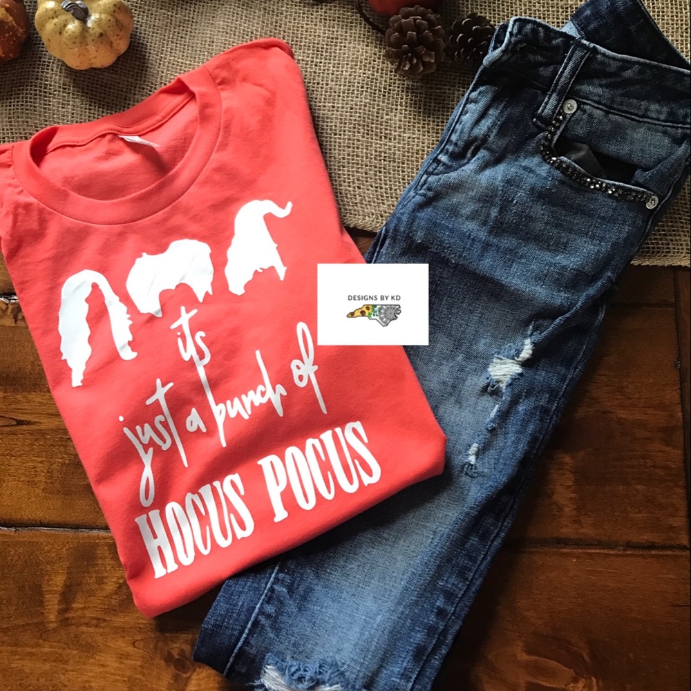 It's just a bunch of hocus pocus t-shirt.
