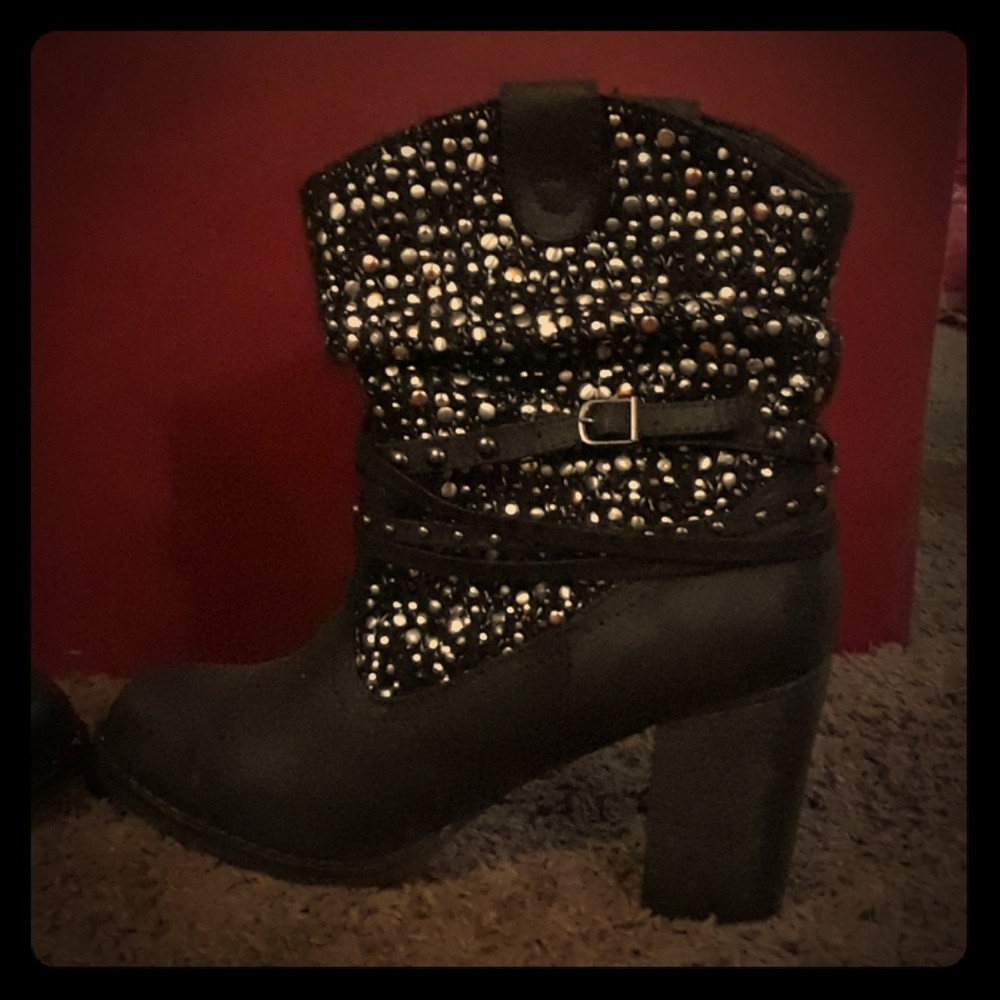 Techno Black/Multi Booties