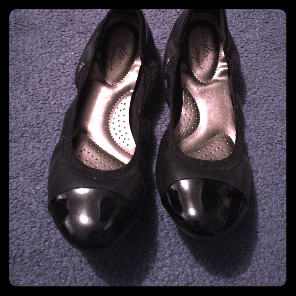 Black flats