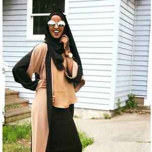 Meet your Posher, Rukia