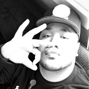 Meet your Posher, Sione