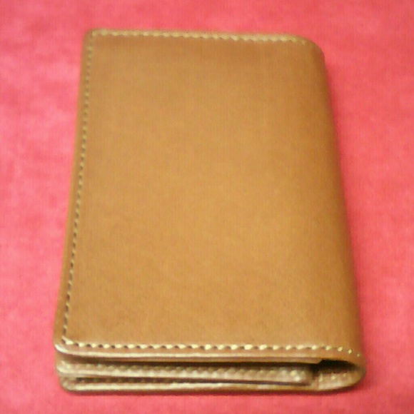 Coach Classic Leather Card Case - Picture 2 of 5