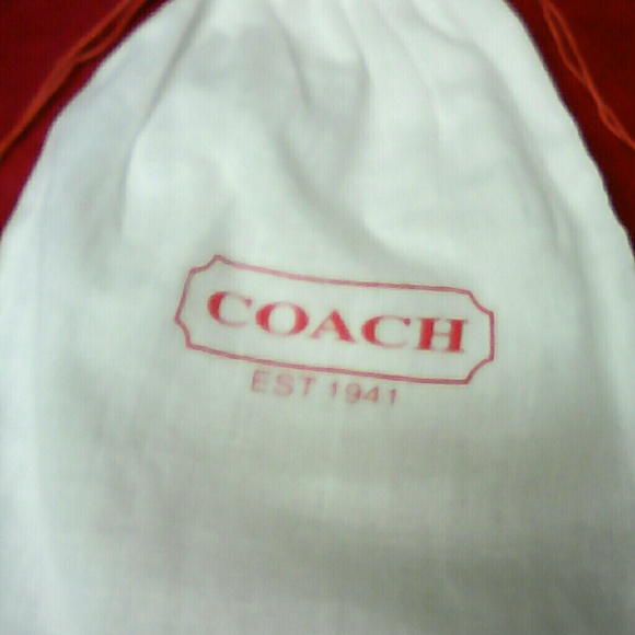 Coach Classic Leather Card Case - Picture 5 of 5