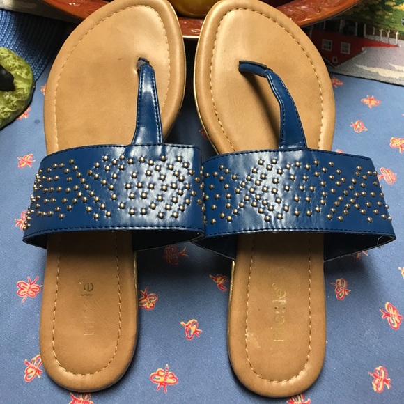 Nicole Shoes - Cute navy blue sandals with gold bead accents.
