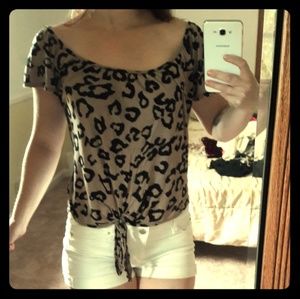 Retro rockabilly Pin up off the shoulder cheetah tie blouse l