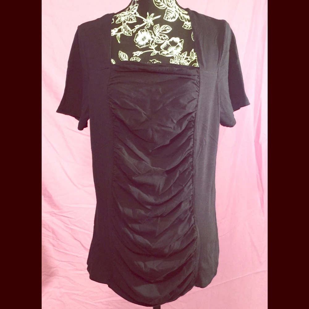 👛Roaman’s Black Scrunch Top Lg👛