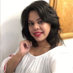 Meet your Posher, Ashika