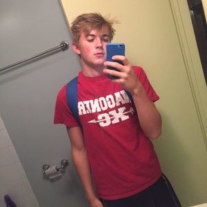 Meet your Posher, Jordan