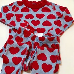 ❤️ Hannah Andersson  heart pjs 3T 90 ❤️