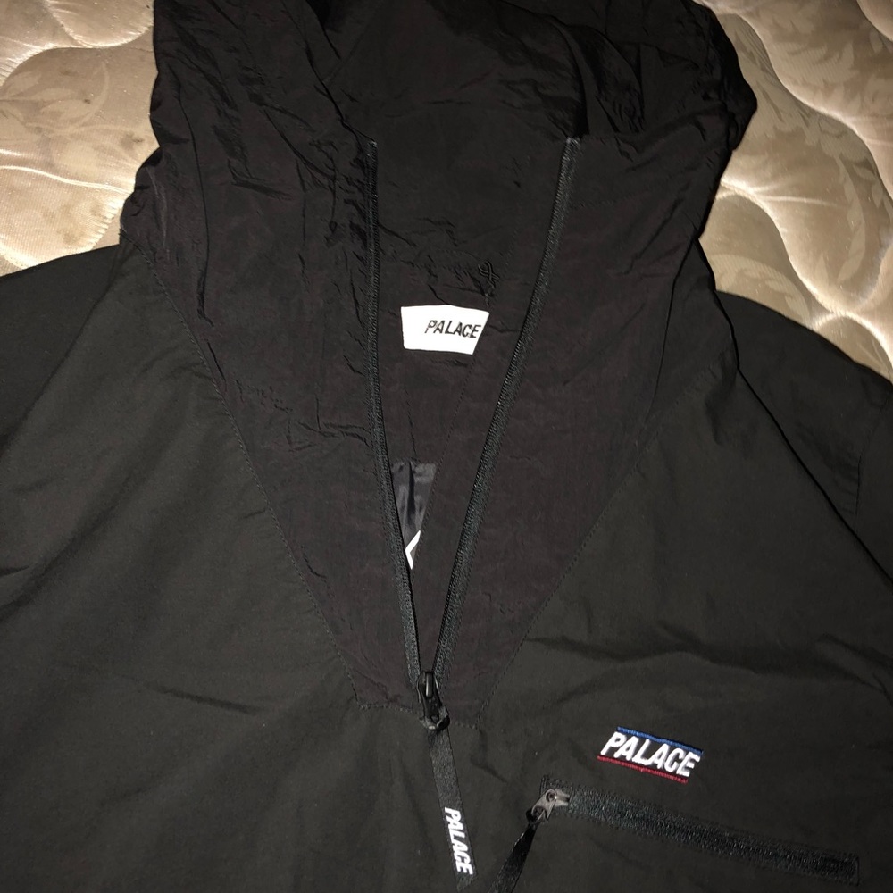Palace throw over windbreaker