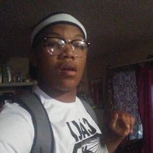 Meet your Posher, Amir