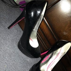 Black heels