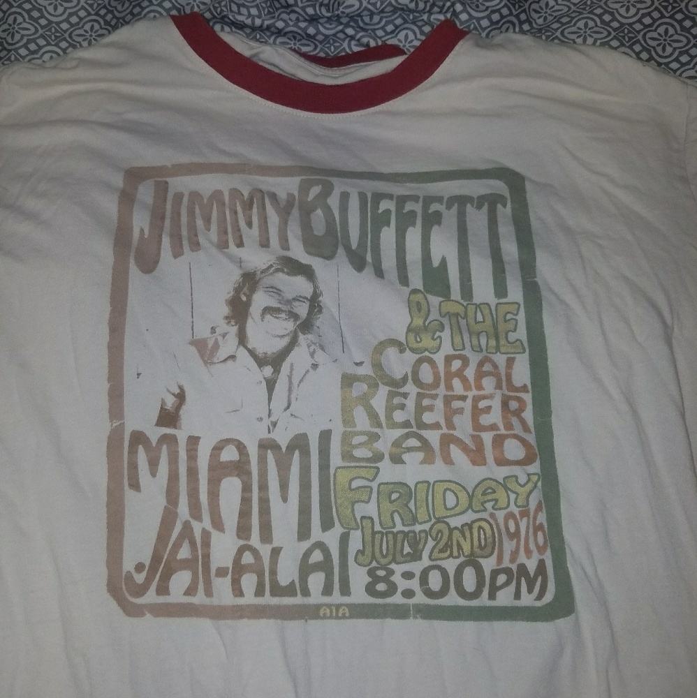 Old styled Jimmy Buffett band t-shirt