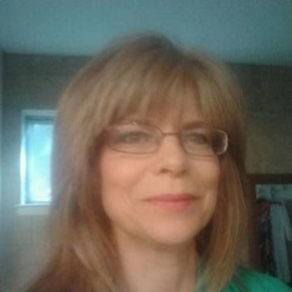 Meet your Posher, Deborah