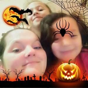 Meet your Posher, Jena