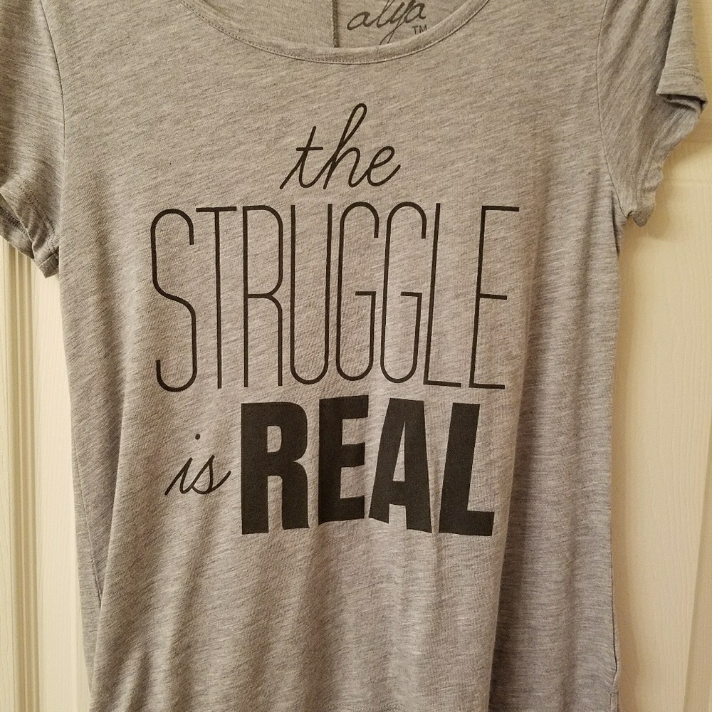 Bundle only! Graphic tee "struggle is real"