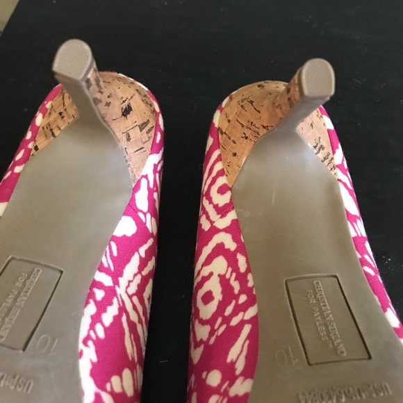 NWT Christian Siriano Pink Fabric Peep Toe Heels - Picture 2 of 7
