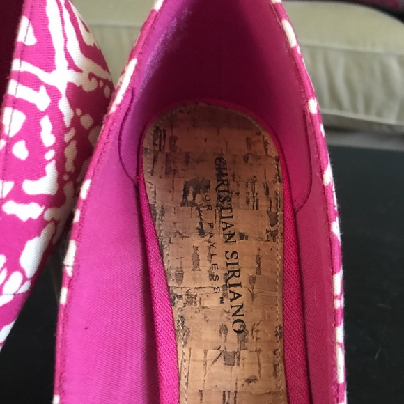 NWT Christian Siriano Pink Fabric Peep Toe Heels - Picture 5 of 7