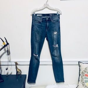 gap authentic skinny jeans