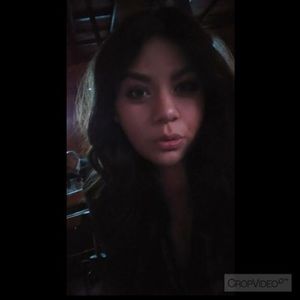 Meet your Posher, Juliana