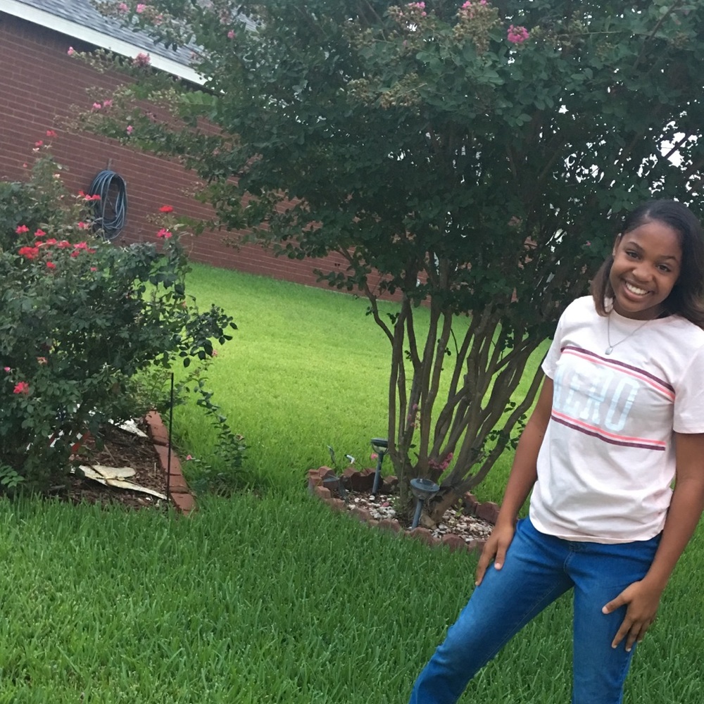 Meet your Posher, Kiana