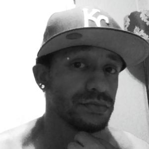 Meet your Posher, Derek