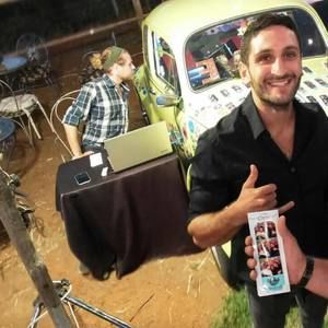 Meet your Posher, Roy