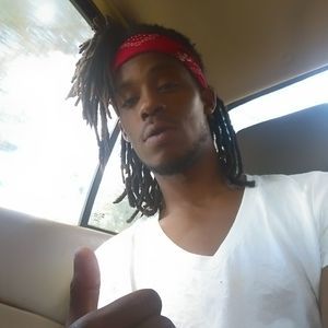 Meet your Posher, Dionte