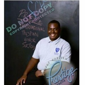 Meet your Posher, Avery