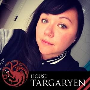 Meet your Posher, Cassandra