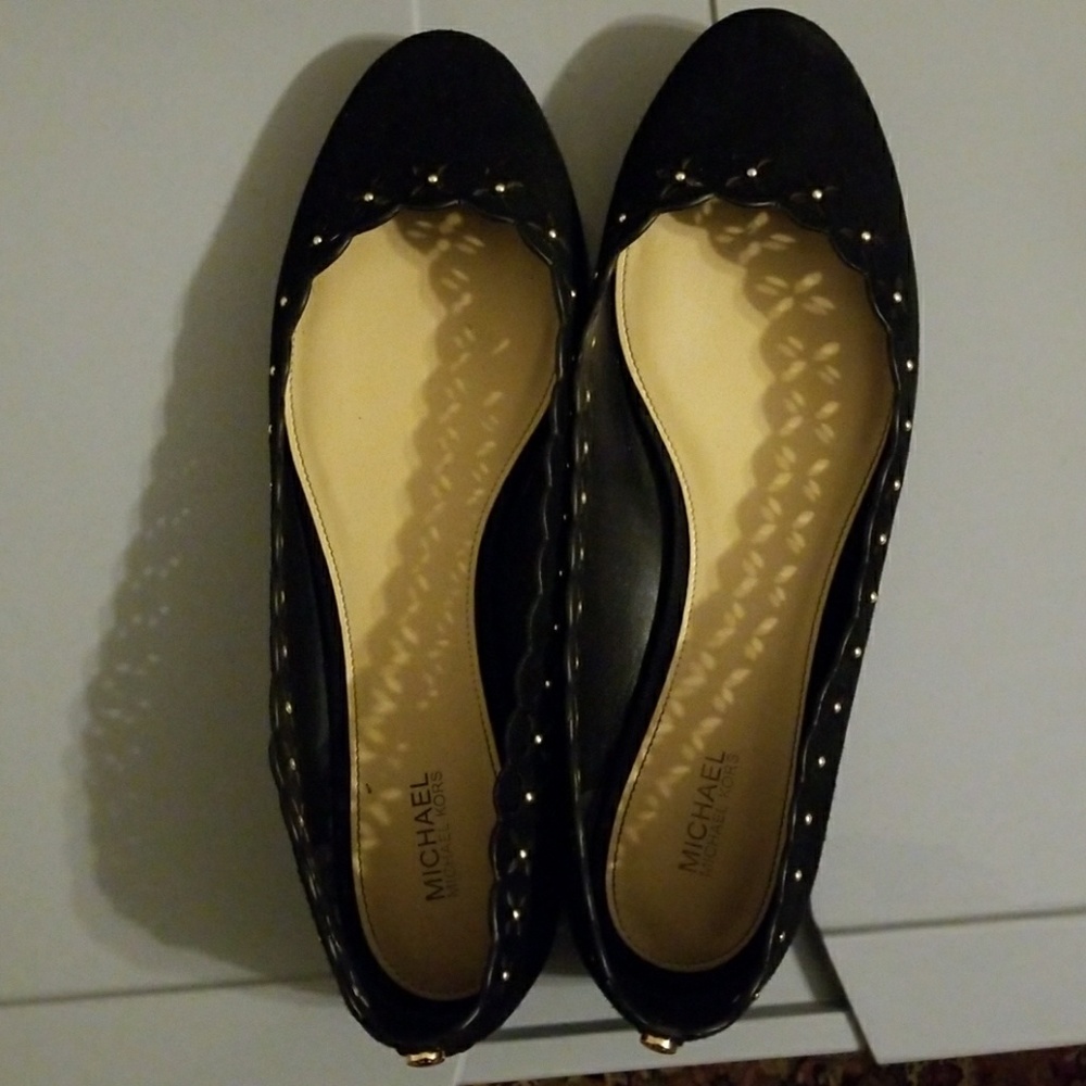 Michael Kors black cutout flats