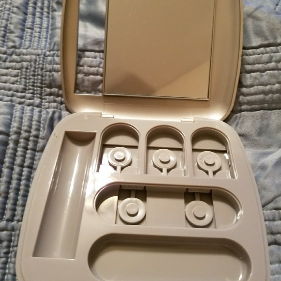 Mary Kay Other - Mary kay compact Mary Kay Other - Mary kay compact
