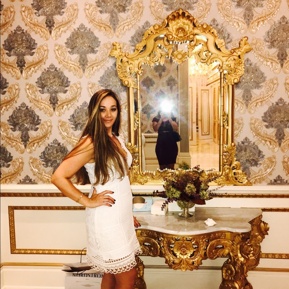 Meet your Posher, Sazana