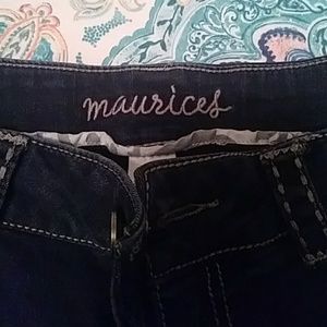 Maurices jeans