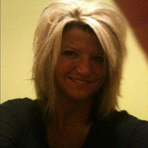 Meet your Posher, Lori