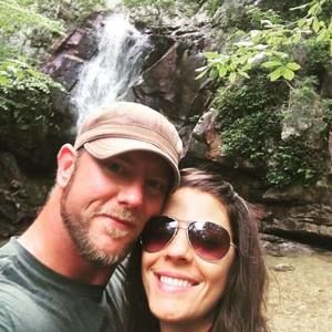 Meet your Posher, Hali