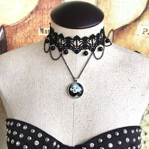 Handmade Marilyn Monroe Lace choker. 🖤
