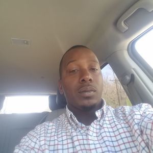 Meet your Posher, Eli